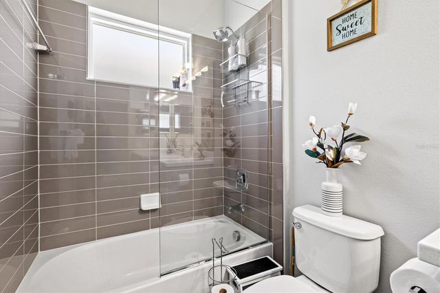 4207 AZURITE WAY, Bradenton, FL 34211