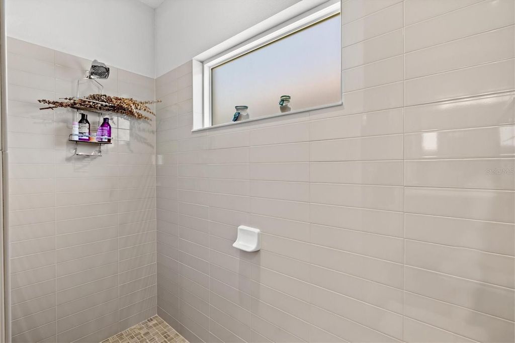 Image 19 of property listing at 4207 AZURITE WAY, Bradenton, FL 34211