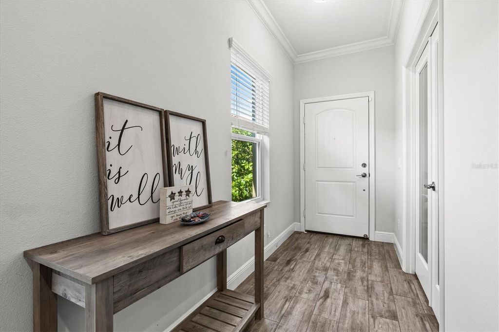 Image 4 of property listing at 4207 AZURITE WAY, Bradenton, FL 34211
