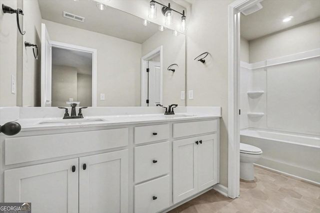 377 Waterbluff Drive SW, Mableton, GA 30126