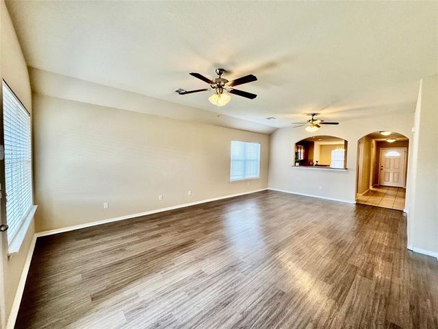 10724 N 146th East Avenue, Owasso, OK 74055