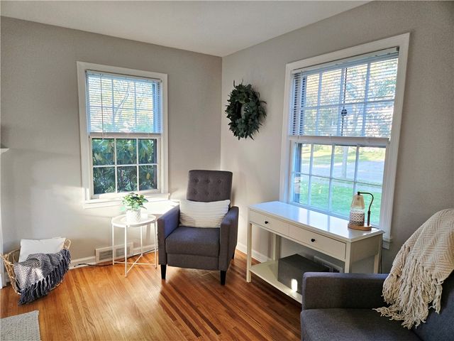 177 Green Meadow Drive, Irondequoit, NY 14617