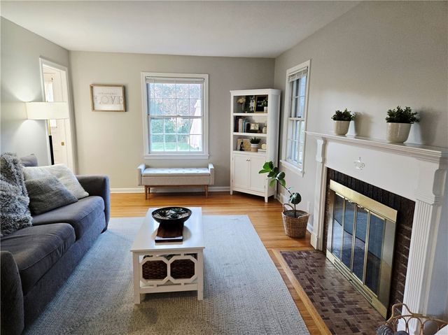 177 Green Meadow Drive, Irondequoit, NY 14617