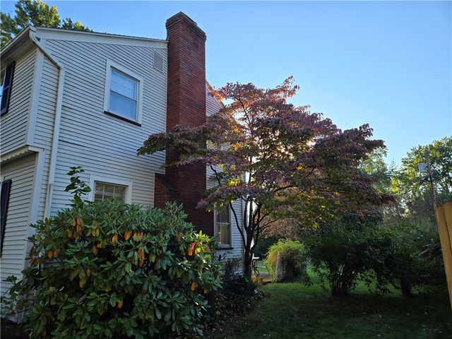 177 Green Meadow Drive, Irondequoit, NY 14617