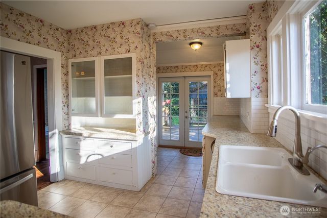 504 Garrison Street NE, Olympia, WA 98506