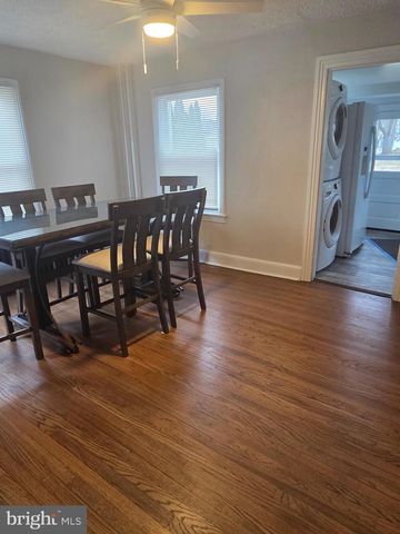 636 E FRONT ST, Florence, NJ 08518