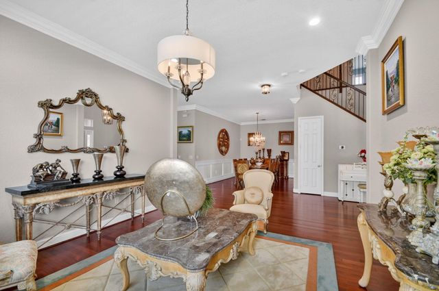 2540 Vicara Court, Royal Palm Beach, FL 33411