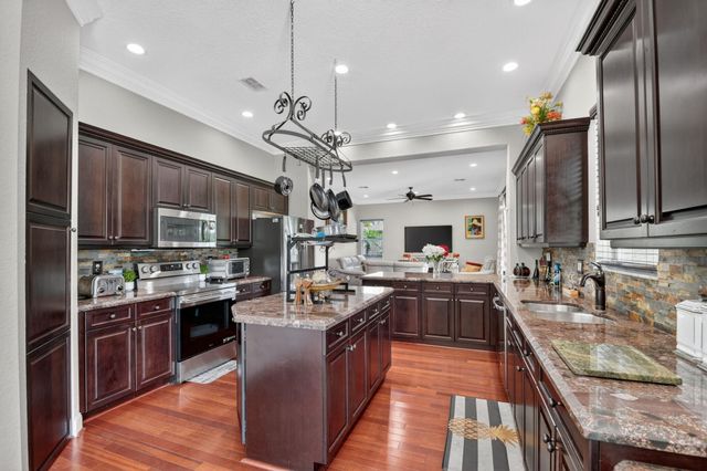 2540 Vicara Court, Royal Palm Beach, FL 33411