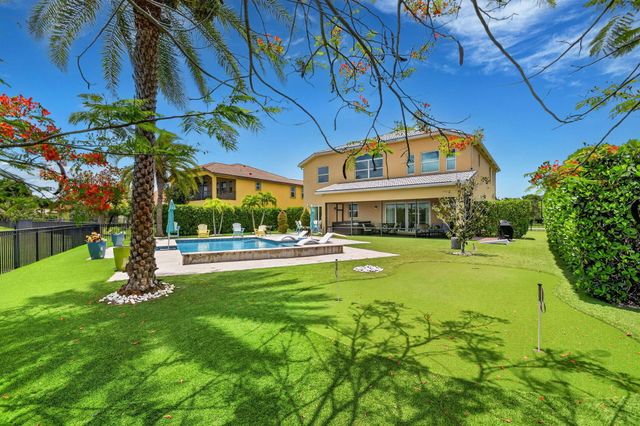 2540 Vicara Court, Royal Palm Beach, FL 33411