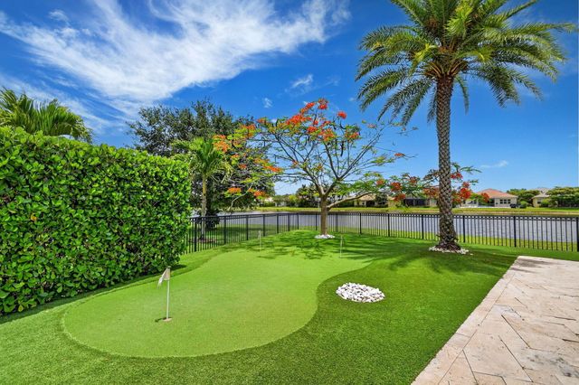2540 Vicara Court, Royal Palm Beach, FL 33411