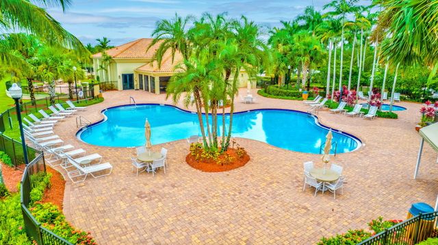 2540 Vicara Court, Royal Palm Beach, FL 33411