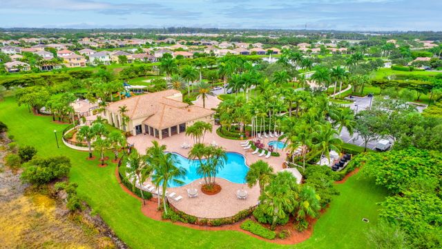 2540 Vicara Court, Royal Palm Beach, FL 33411