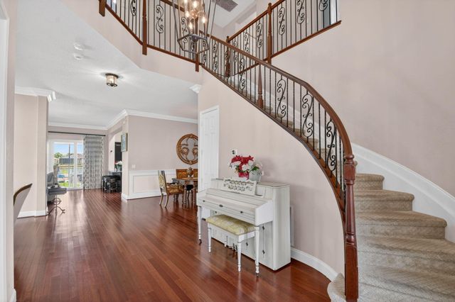 2540 Vicara Court, Royal Palm Beach, FL 33411