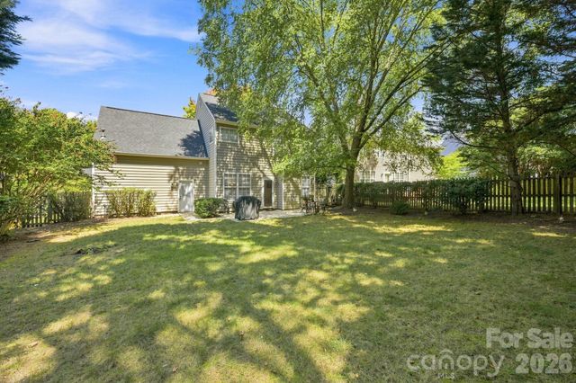 10018 Glencrest Drive, Huntersville, NC 28078