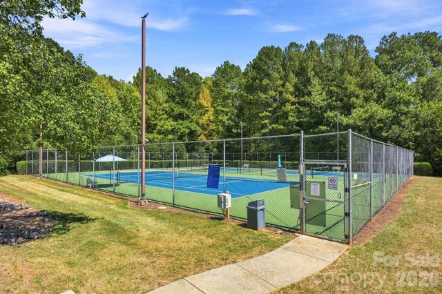 10018 Glencrest Drive, Huntersville, NC 28078