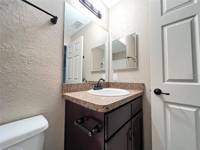 83 GUAVA PASS, Ocklawaha, FL 32179