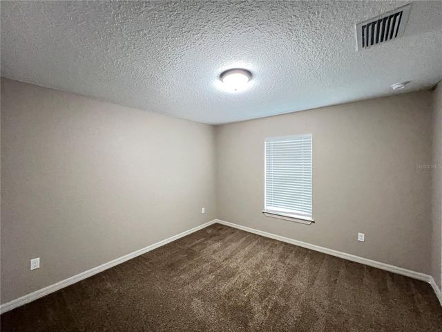 83 GUAVA PASS, Ocklawaha, FL 32179