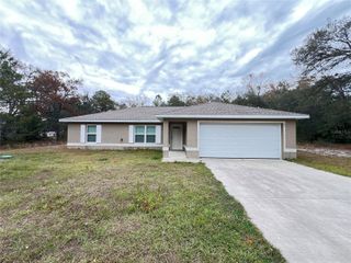 83 GUAVA PASS, Ocklawaha, FL 32179