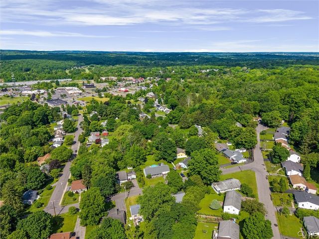 205 Garrett Drive, Manlius, NY 13104