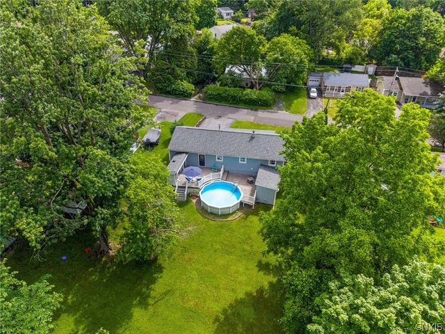 205 Garrett Drive, Manlius, NY 13104
