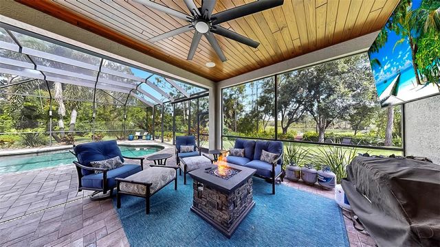 21803 DEER POINTE CROSSING, Bradenton, FL 34202