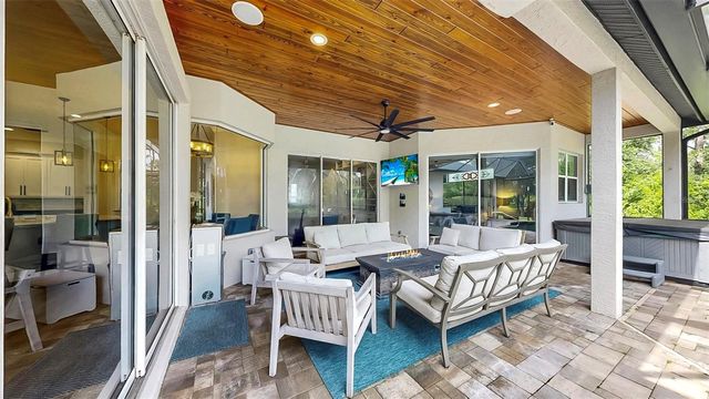 21803 DEER POINTE CROSSING, Bradenton, FL 34202