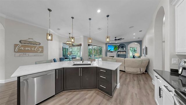21803 DEER POINTE CROSSING, Bradenton, FL 34202