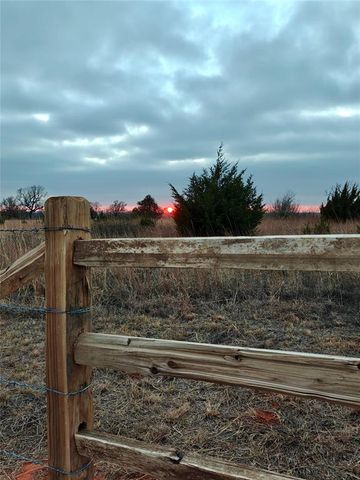 Topaz Lane, Blanchard, OK 73010