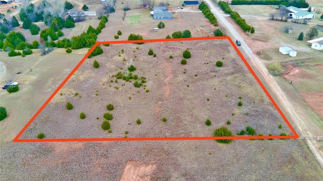 Topaz Lane, Blanchard, OK 73010