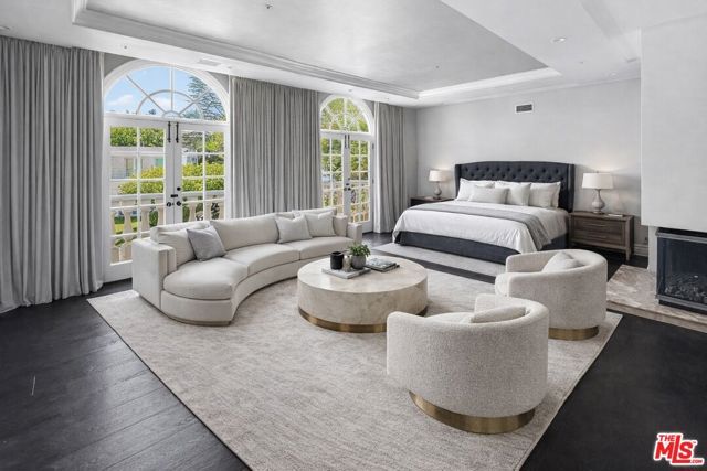 14132 Beresford Road, Beverly Hills, CA 90210