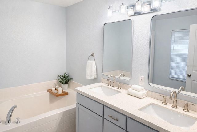 1528 KOLTENBORN ROAD, North Port, FL 34288