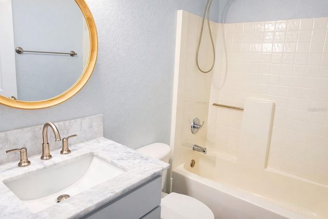 1528 KOLTENBORN ROAD, North Port, FL 34288