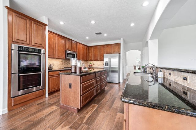1418 Wellshire Drive, Katy, TX 77494