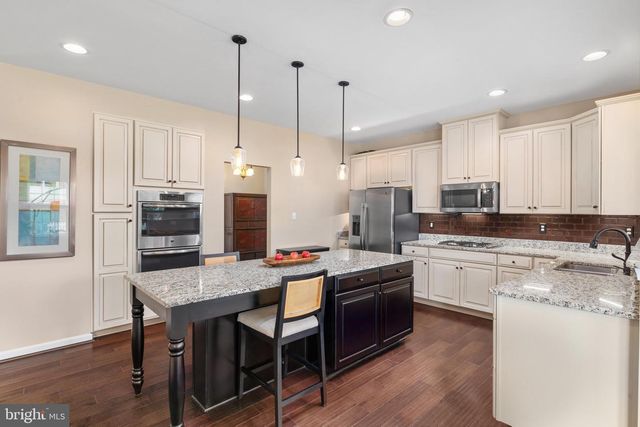 116 IRONWEED DR, Lake Frederick, VA 22630