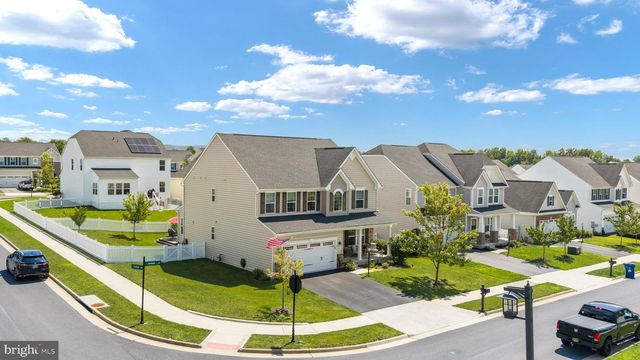 116 IRONWEED DR, Lake Frederick, VA 22630