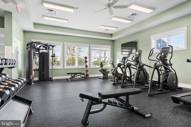 116 IRONWEED DR, Lake Frederick, VA 22630