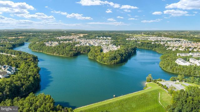 116 IRONWEED DR, Lake Frederick, VA 22630