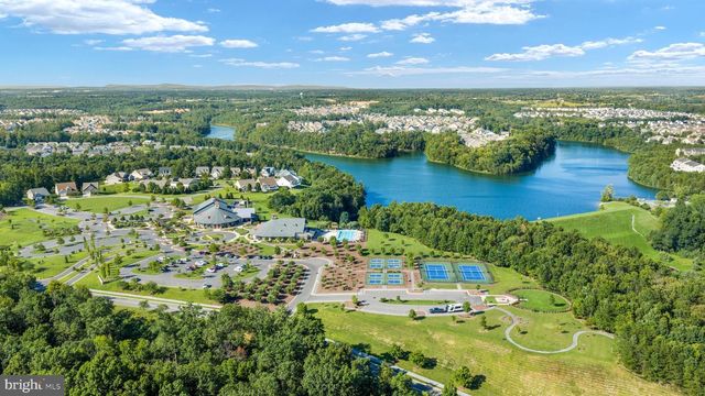 116 IRONWEED DR, Lake Frederick, VA 22630
