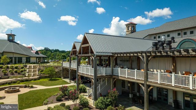 116 IRONWEED DR, Lake Frederick, VA 22630