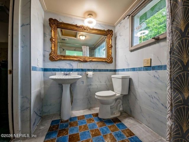 2103 ALLANDALE Circle W, Jacksonville, FL 32254