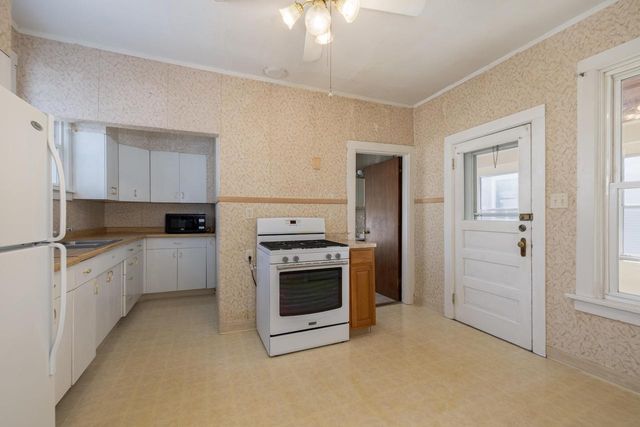 1642 Kane STREET, La Crosse, WI 54603