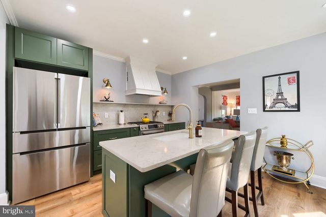 5536 CARVILLE AVE, Baltimore, MD 21227