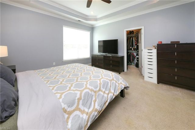 716 River Hollow CT, Chesapeake, VA 23320