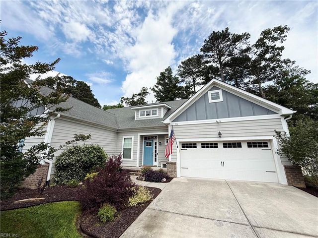 716 River Hollow CT, Chesapeake, VA 23320