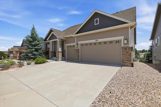 1914 Diamond Head Drive, Castle Rock, CO 80104