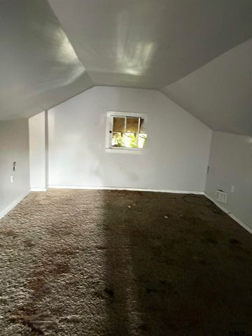 217 N Texas, Pittsburg, TX 75686