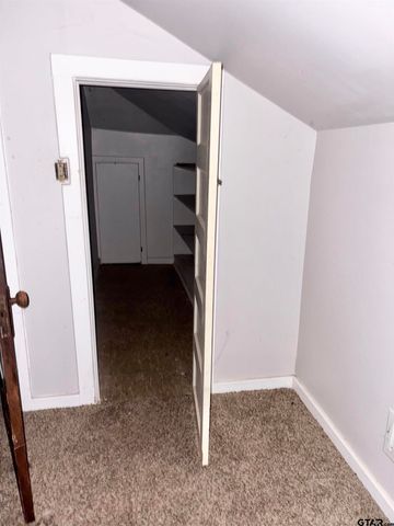 217 N Texas, Pittsburg, TX 75686