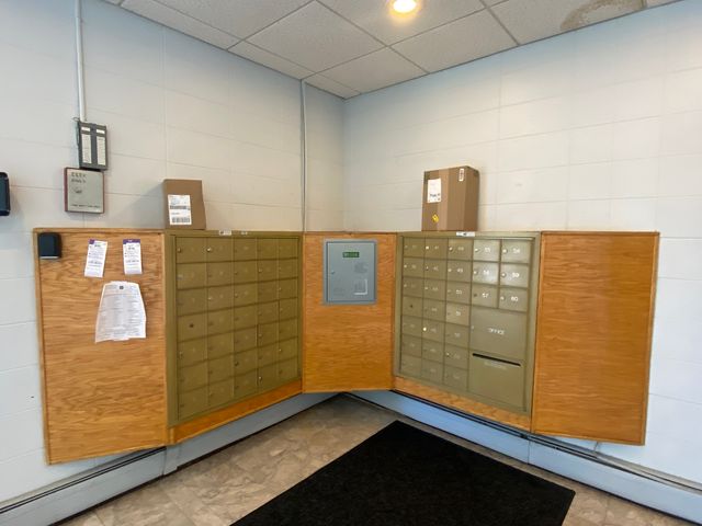 1043 S York Road 411, Bensenville, IL 60106