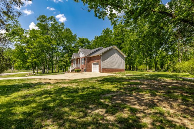 1314 Goshentown Rd, Hendersonville, TN 37075