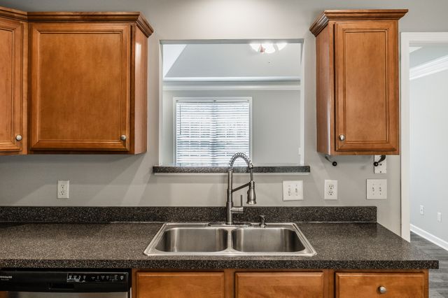1314 Goshentown Rd, Hendersonville, TN 37075